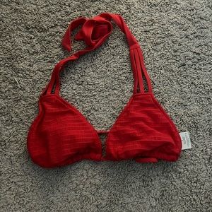 I’m selling because it does not fit. Only wore once or twice